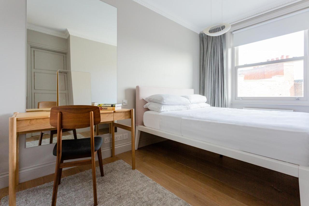 Cresswell Gardens Iv By Onefinestay London