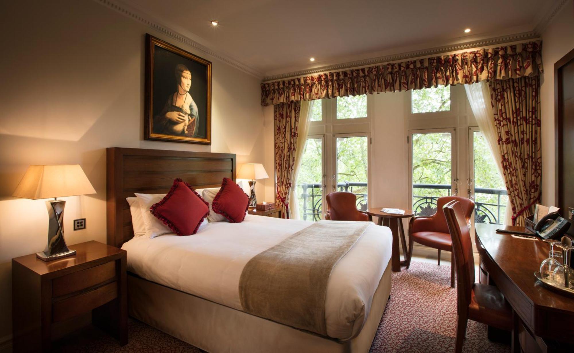 The Royal Horseguards Hotel, 4*