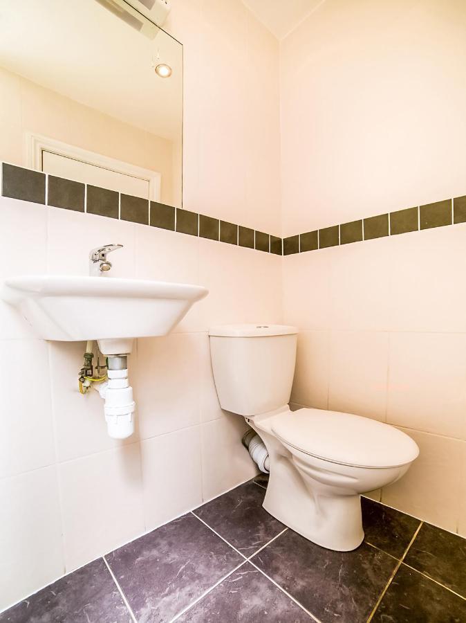 Hotell Oyo Tamtam Acton