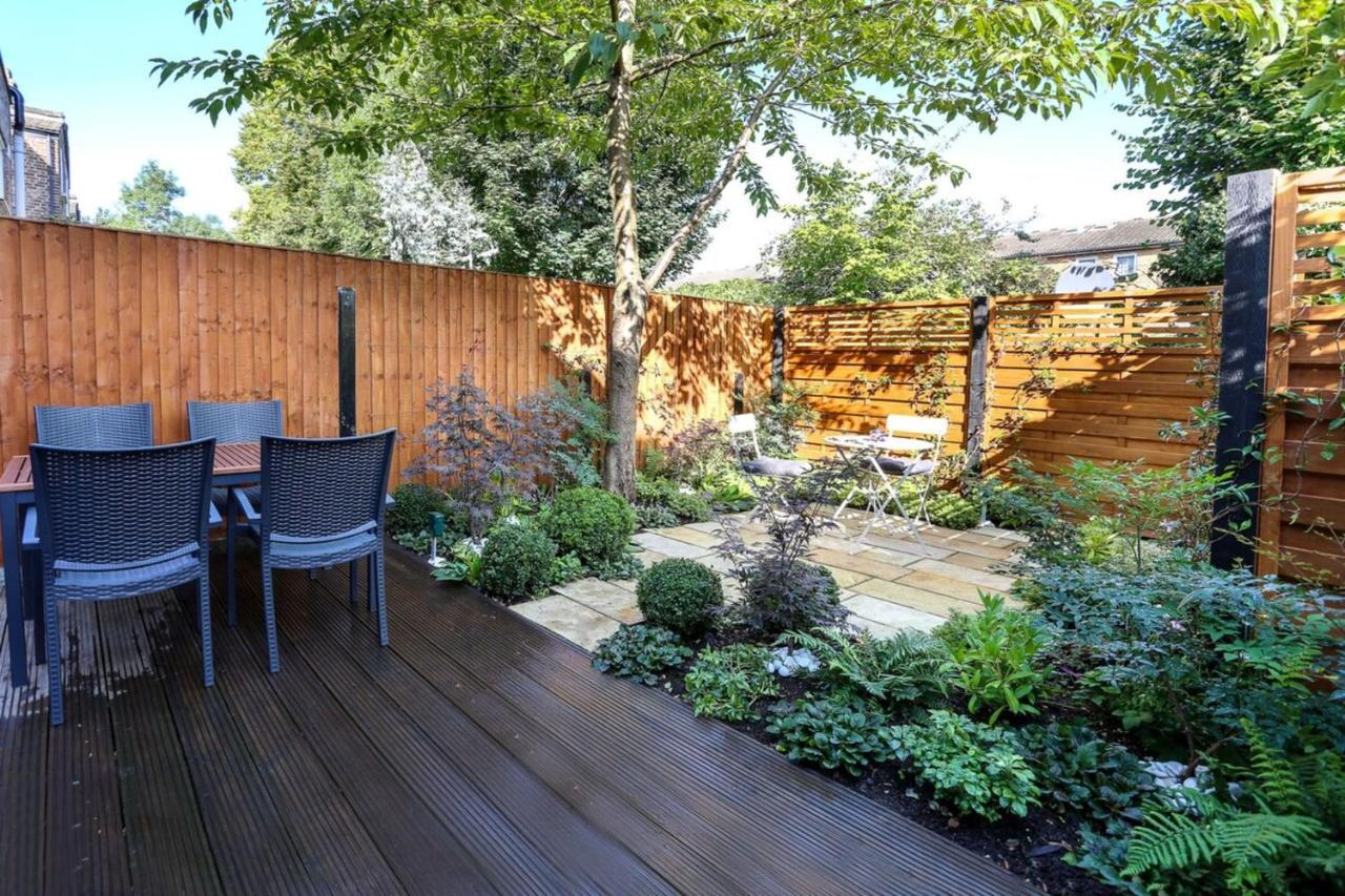 Apartment Beautifully Styled Modern With Garden
