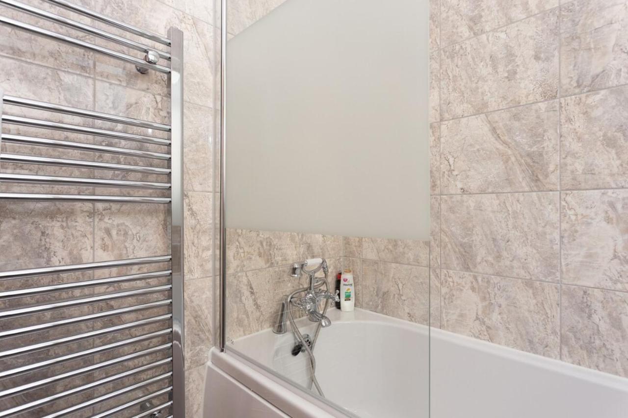 Fantastic 2bd Garden Flat In South London! Appartement