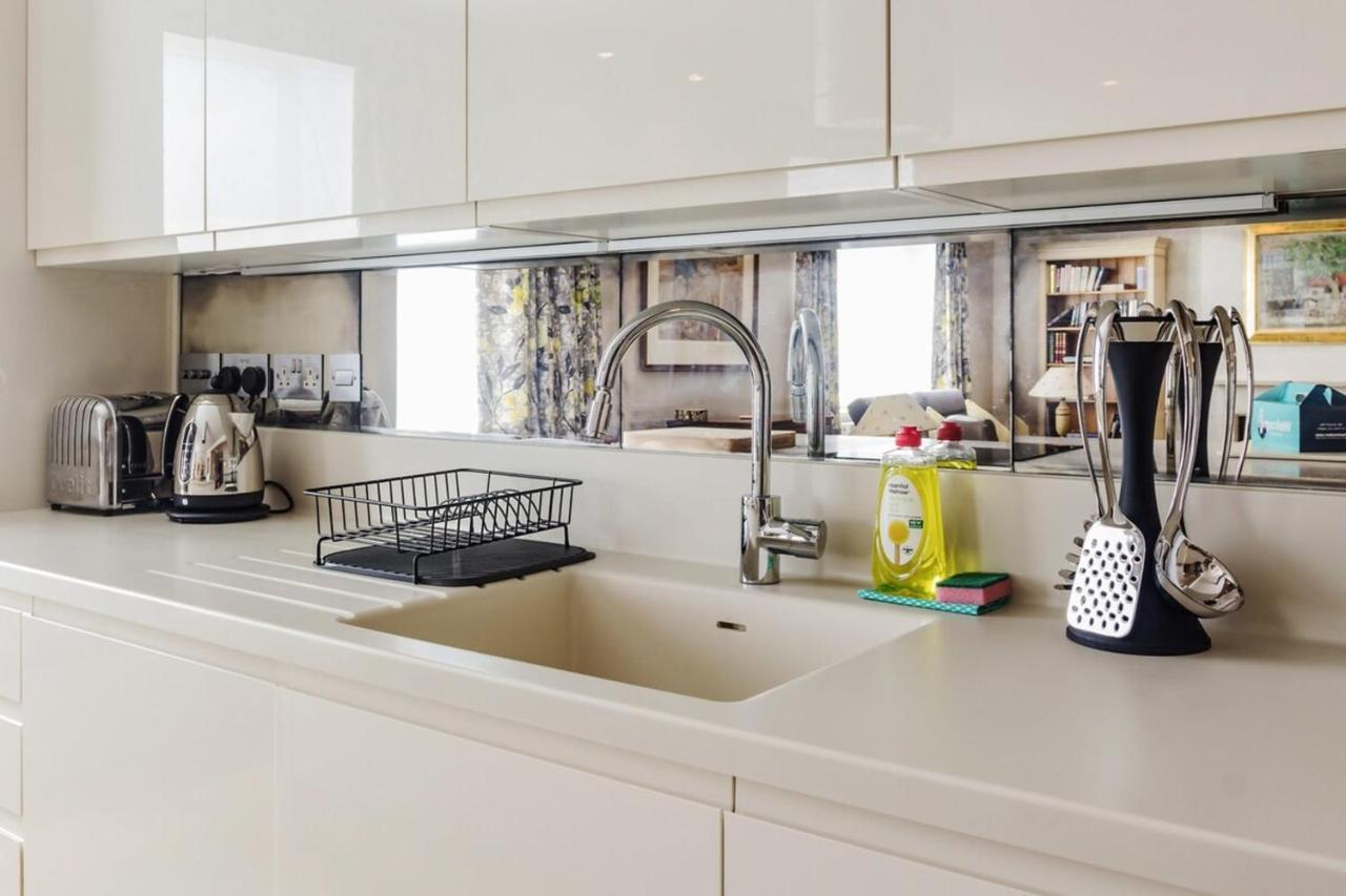 Apartment Beautiful 2 Bedroom 2 Bath Flat In South Kensington *