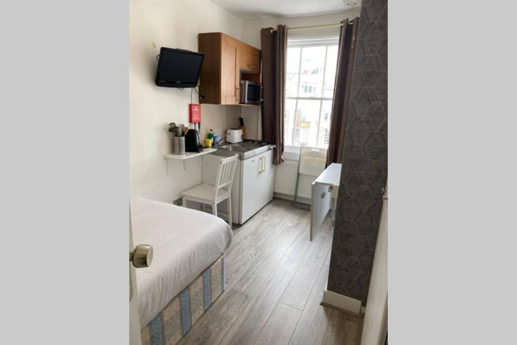 F19- Bright Studio For 1 Near Paddington London