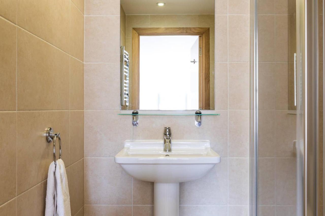 Bright And Modern 3 Bed Hyde Park Apartamento Londres