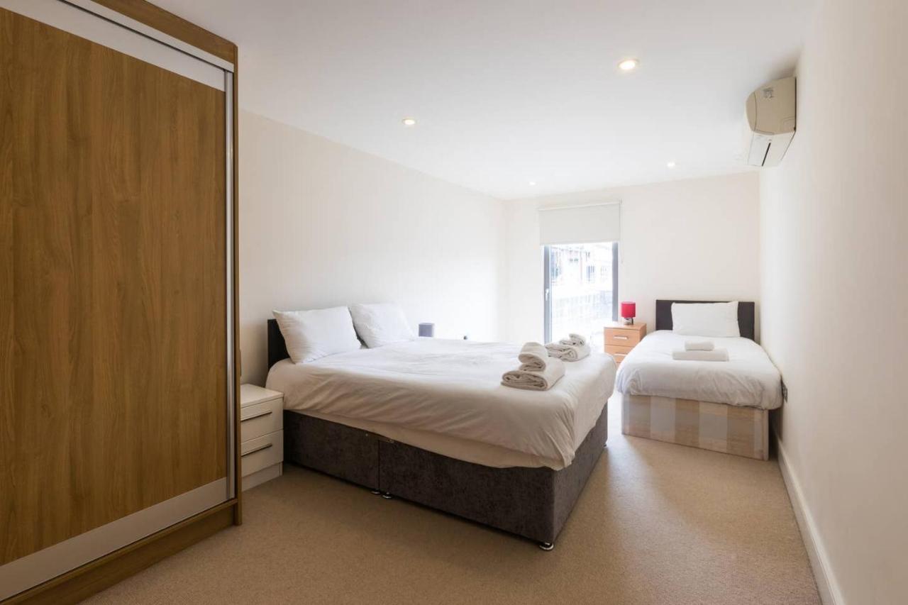 Bright And Modern 3 Bed Hyde Park Apartamento *