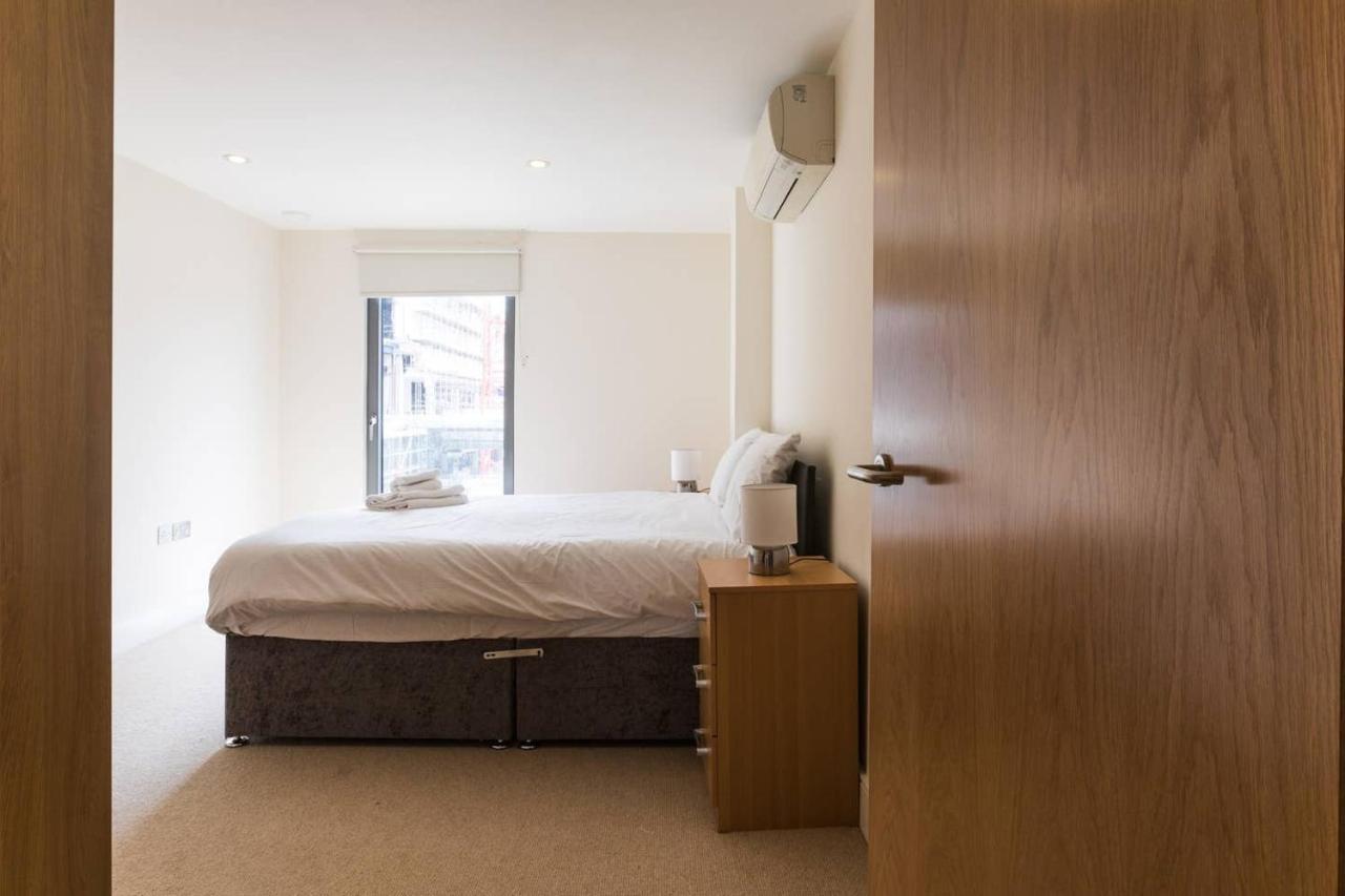 Bright And Modern 3 Bed Hyde Park Leilighet