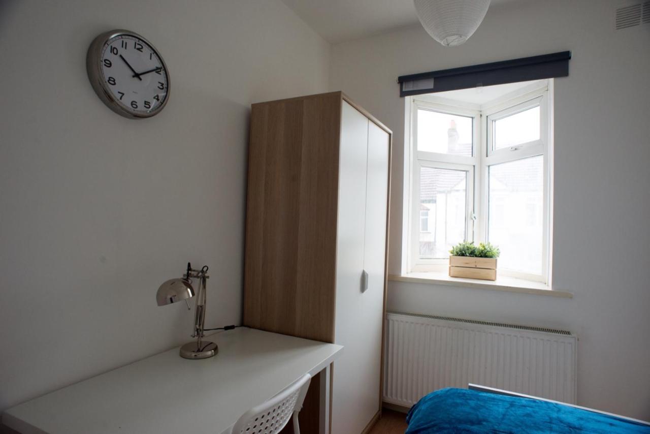 Tooting Bec Rooms By Primecityhosts * Londres