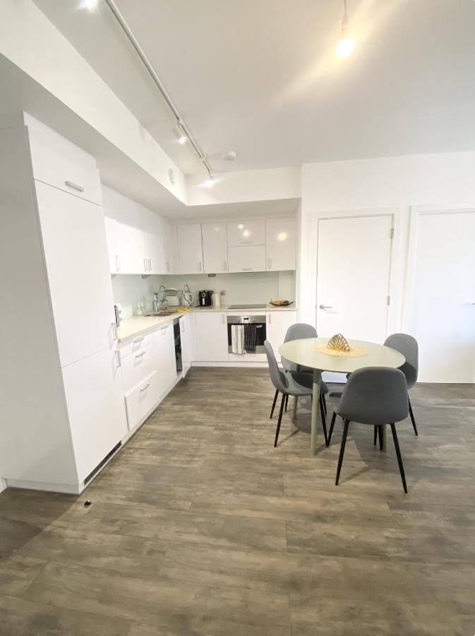Privat overnatting Air Airport 2 Bedroom London