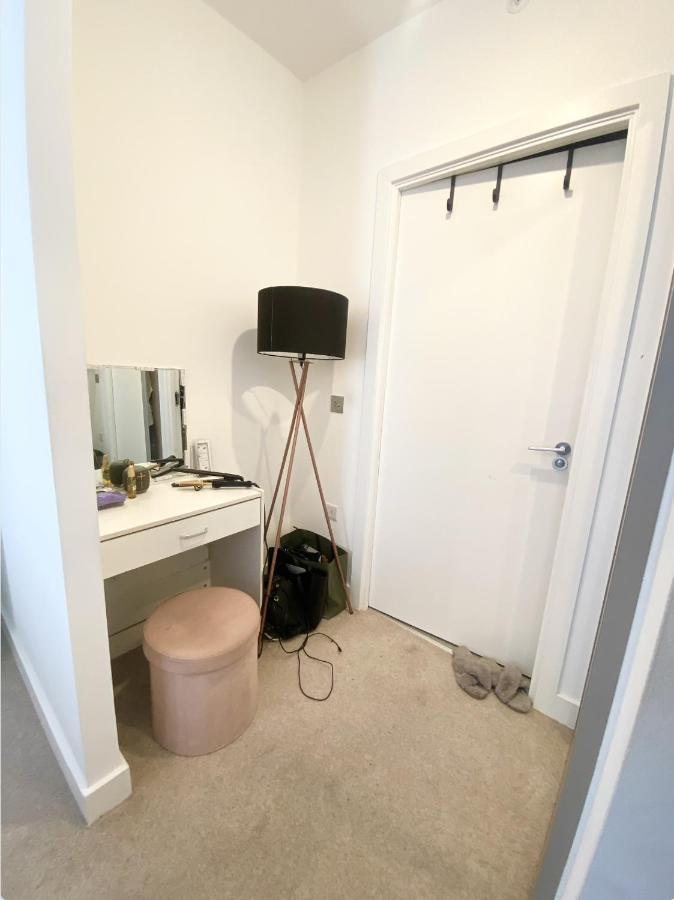 Air Airport 2 Bedroom Privat overnatting *