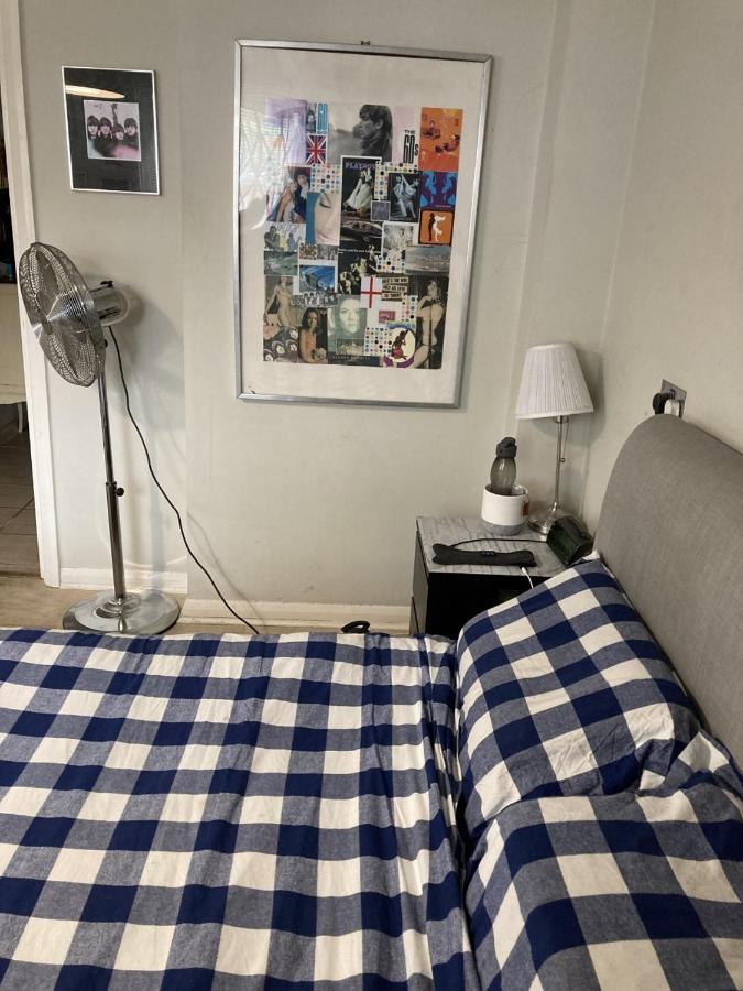 Appartement Stunning Ground Floor Garden - Entire Apartment, Centrally Located, With Free Off Road Parking By Flat & Wiffi, Beautifully Secluded, 3 Mins From Amenities Londen