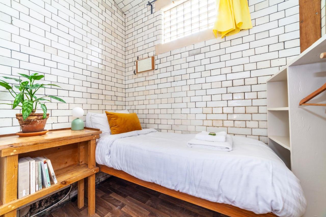 Lotus Guesthouse In Jamyang Buddhist Center Guest house *