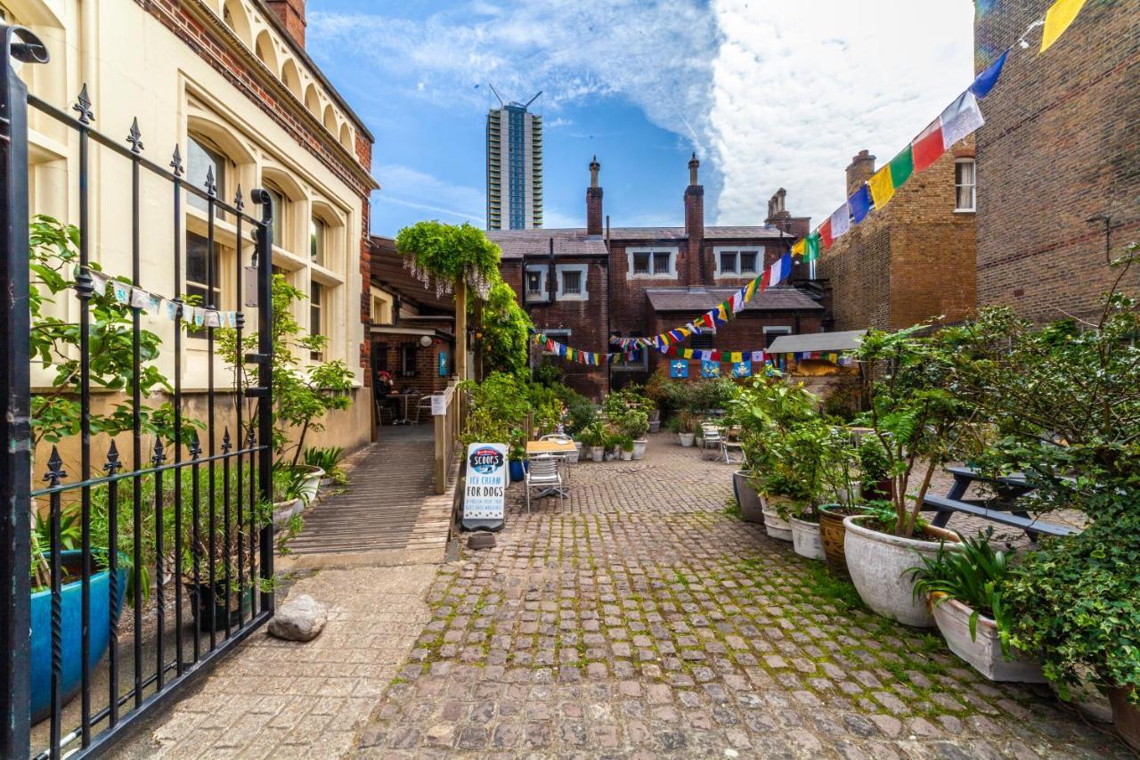 Lotus Guesthouse In Jamyang Buddhist Center Guest house London