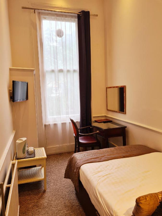 Hotel Rushmore 3*
