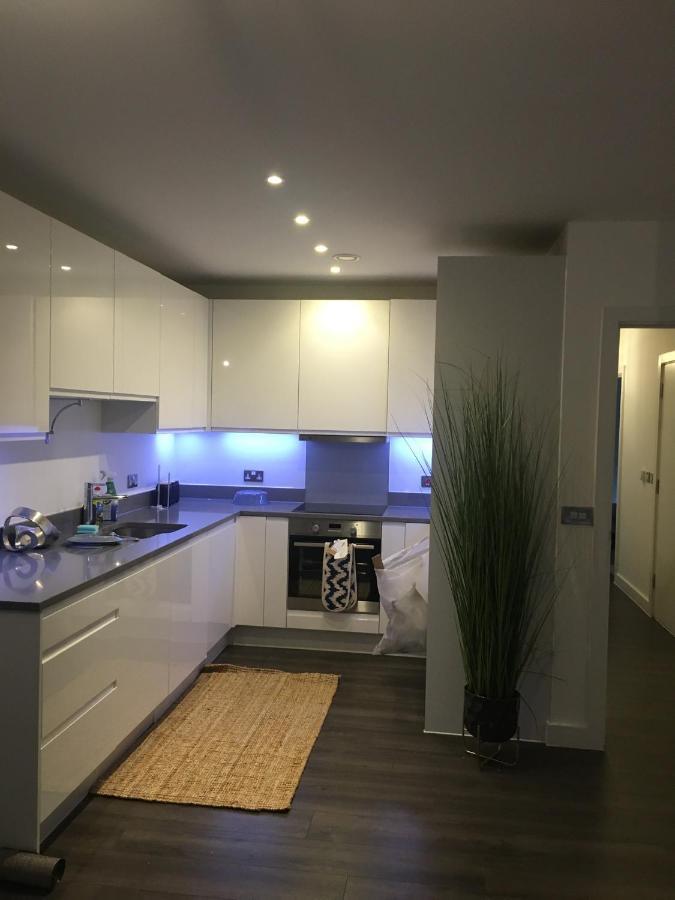 Apartamento Beautiful 2Bed Apartment 5 Mins From London Bridge. Londres
