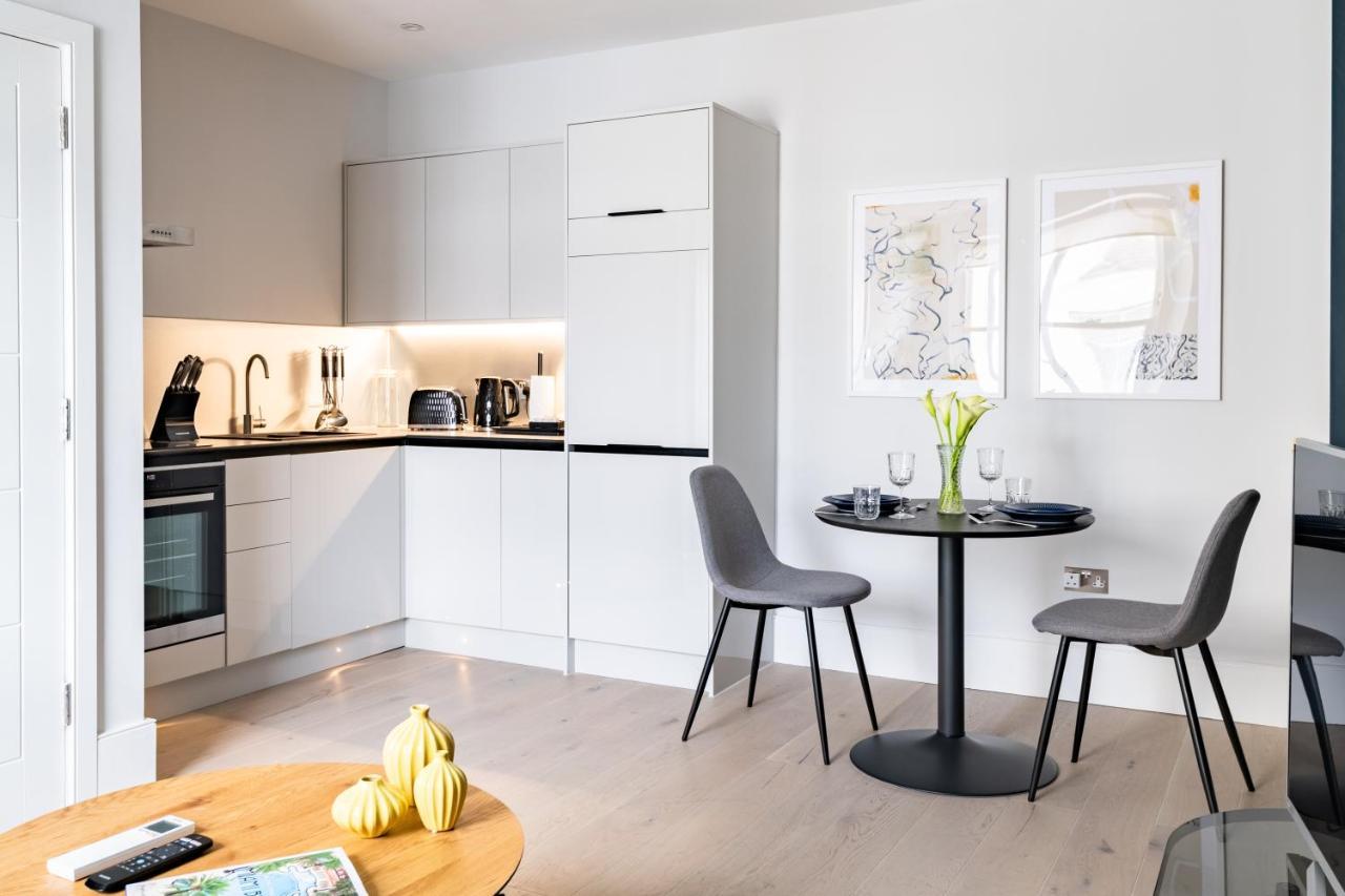 Queensberry Place By Stayo Londen