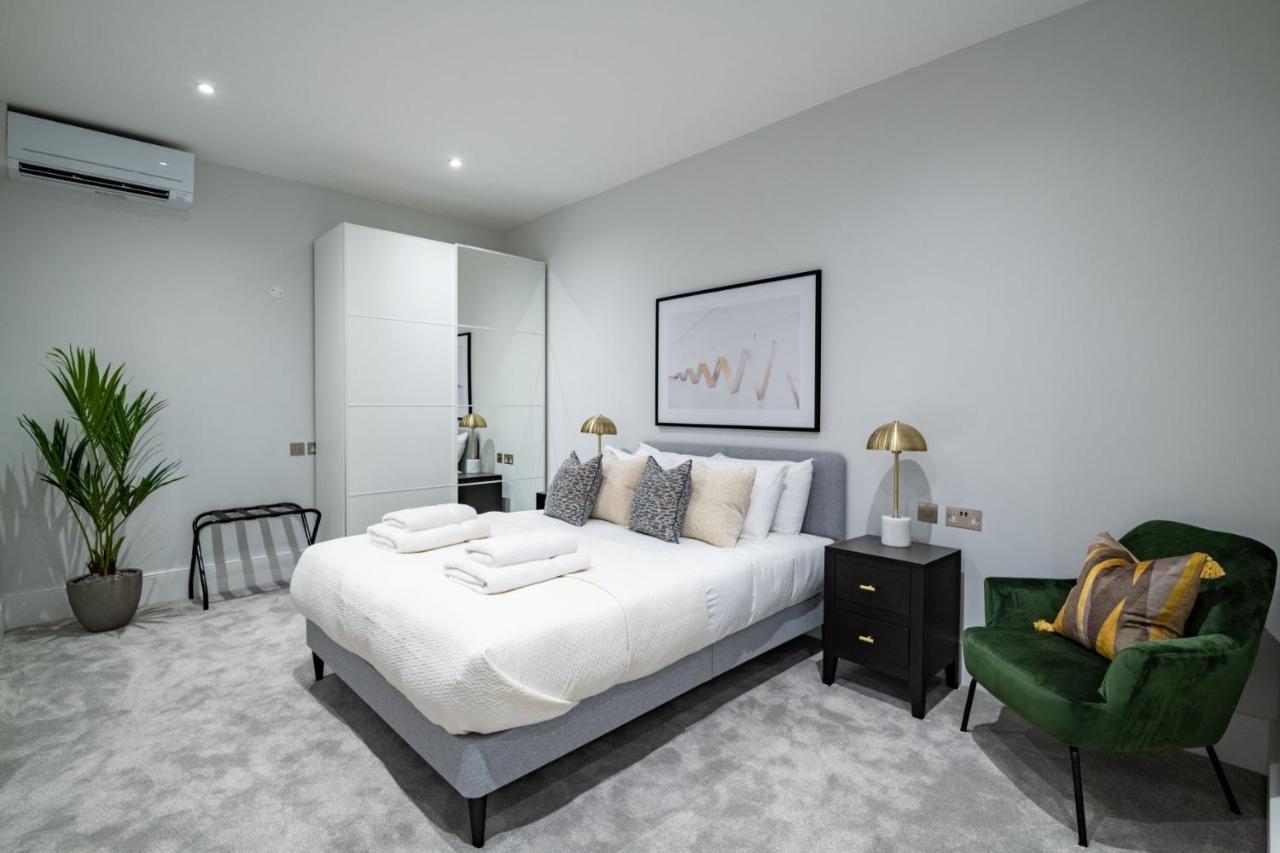 Queensberry Place By Stayo Londen
