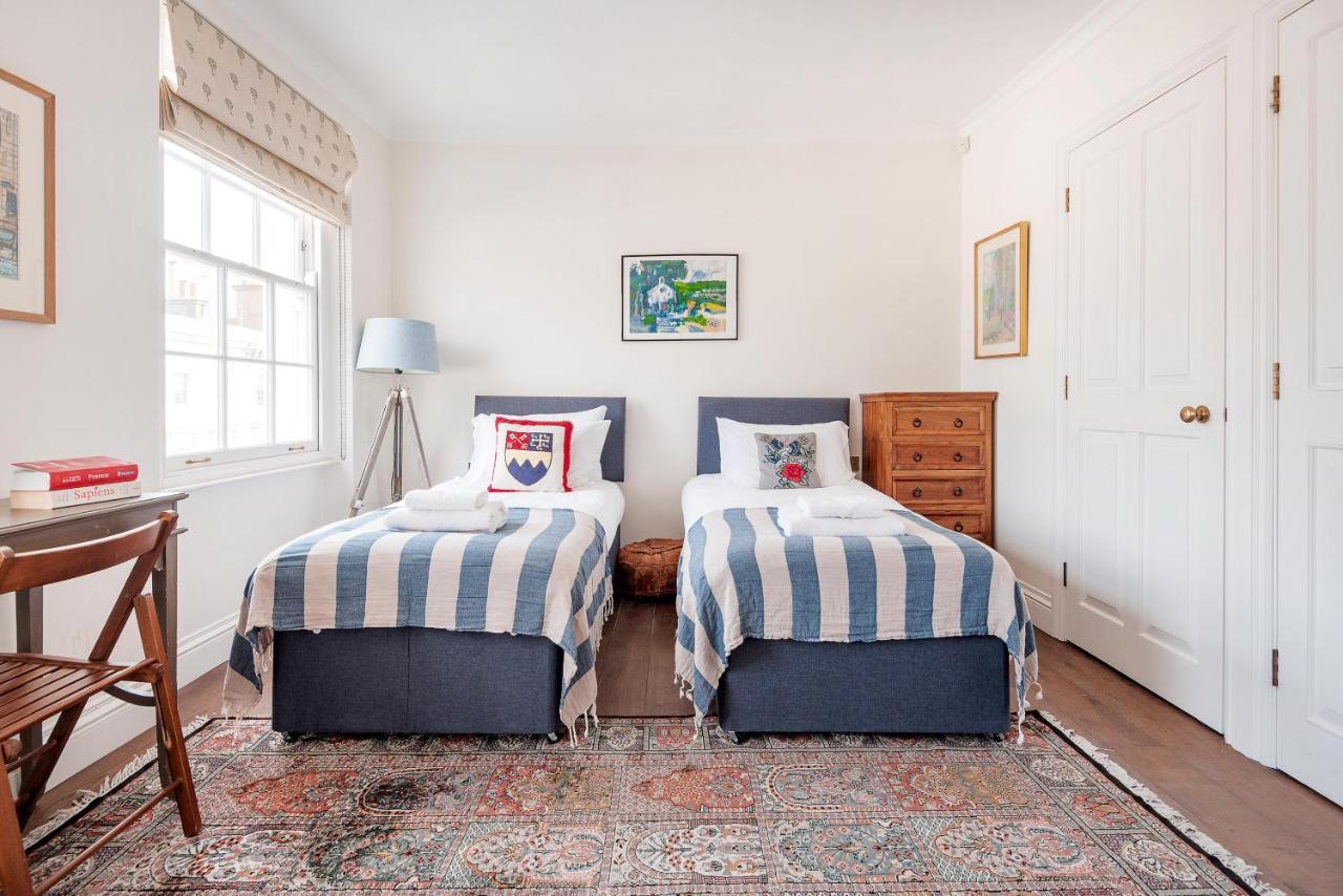 Charming Pimlico Close To The River Thames By Underthedoormat * Londres