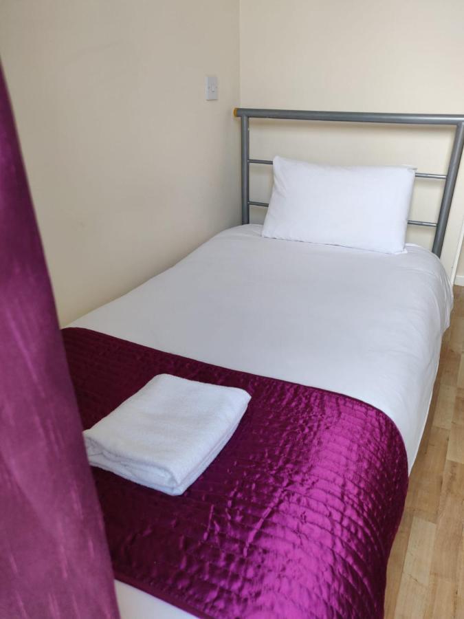 Kings Cross Hotell 2*