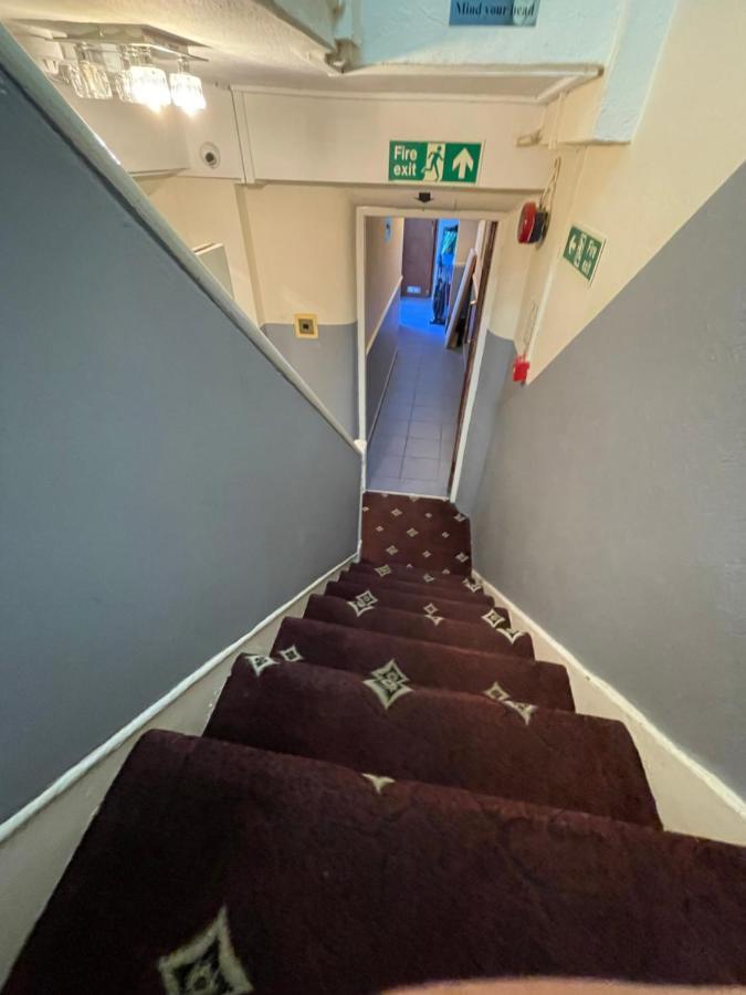 Kings Cross Hotell 2*