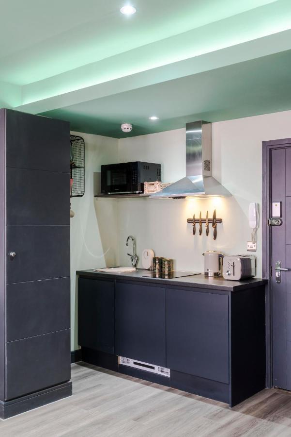 Your I Brixton Apartment London