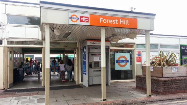 Ida Pod Places-forest Hill Flat Appartement Londen