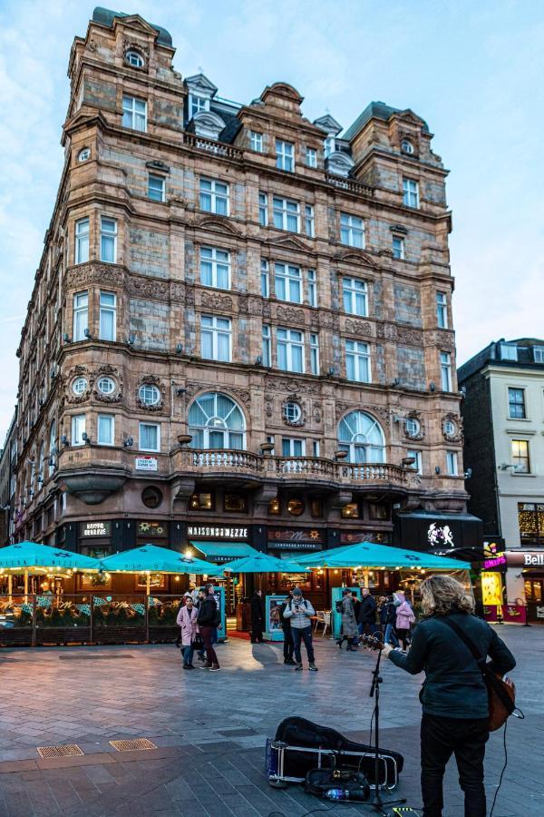 4th Floor 2br In Soho London