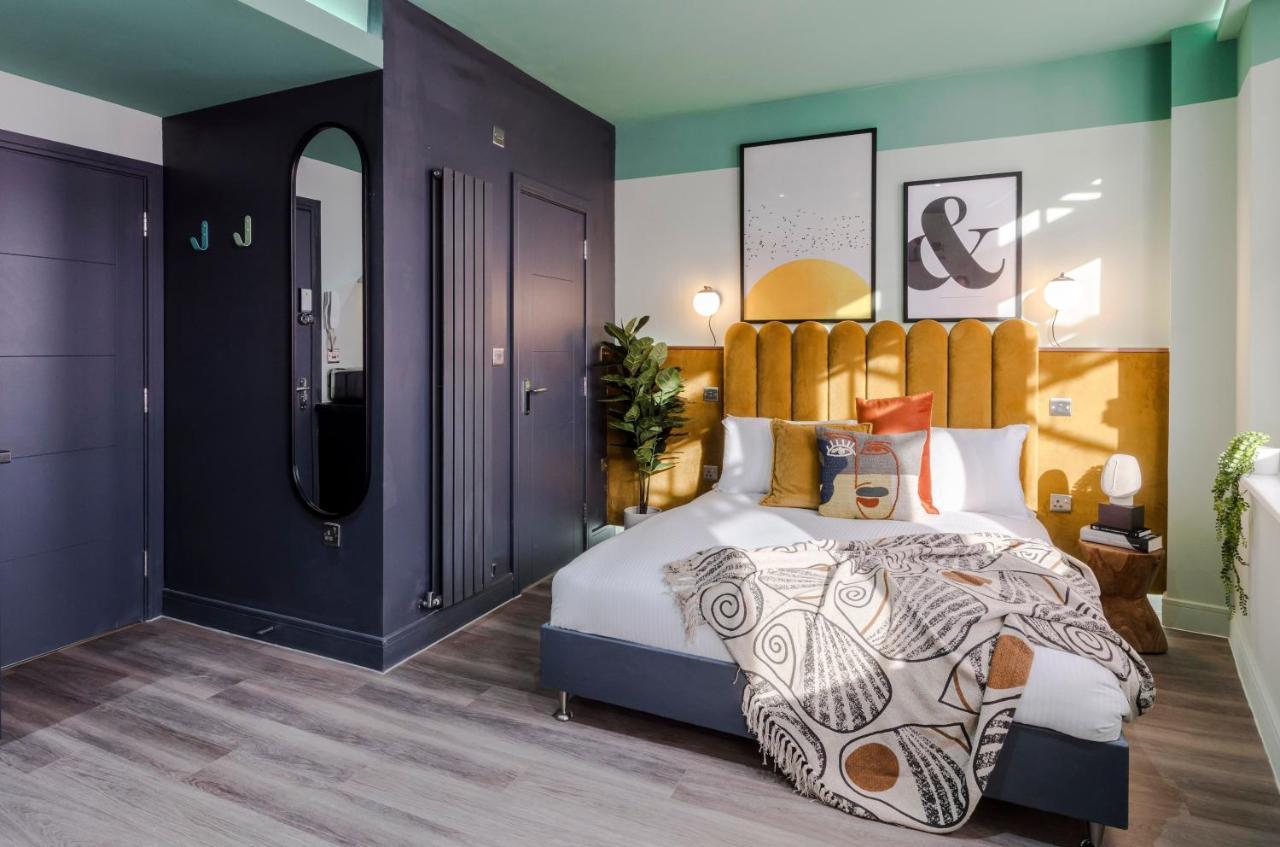 Your I Brixton Apartment
