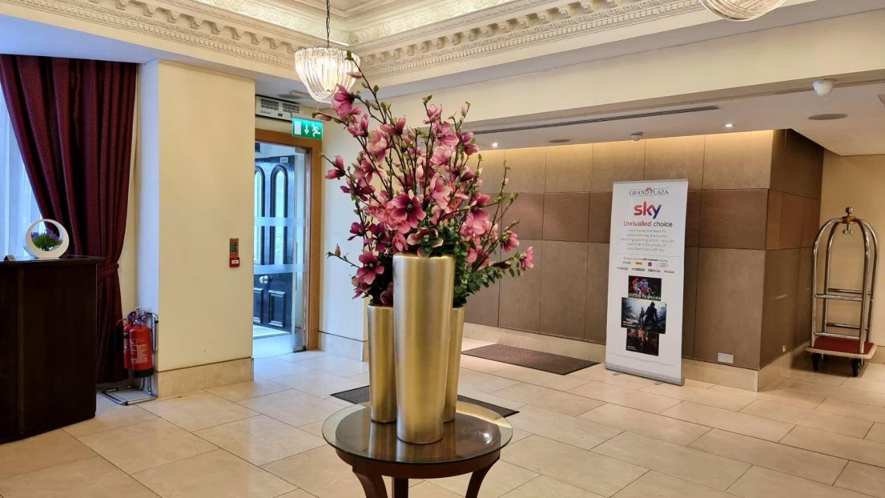 The Park Grand Plaza Kensington Hotel 4*