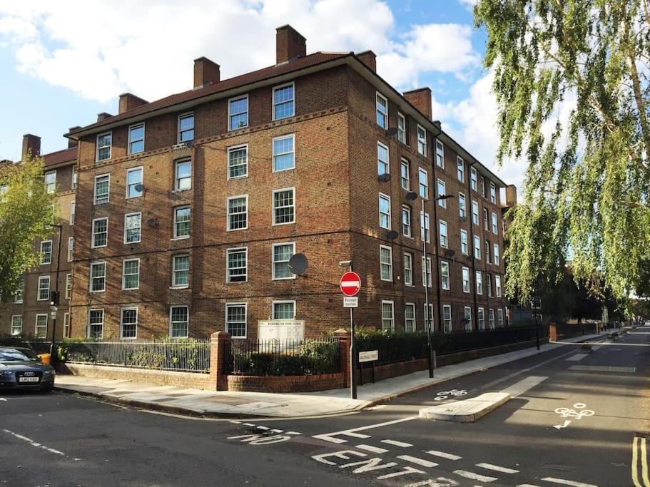 Apartment Specious 2 Bedroom Flat - Zone 1 London