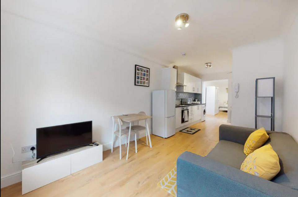 Apartment New Spacious 1 Bed Studio Flat In Aldgate