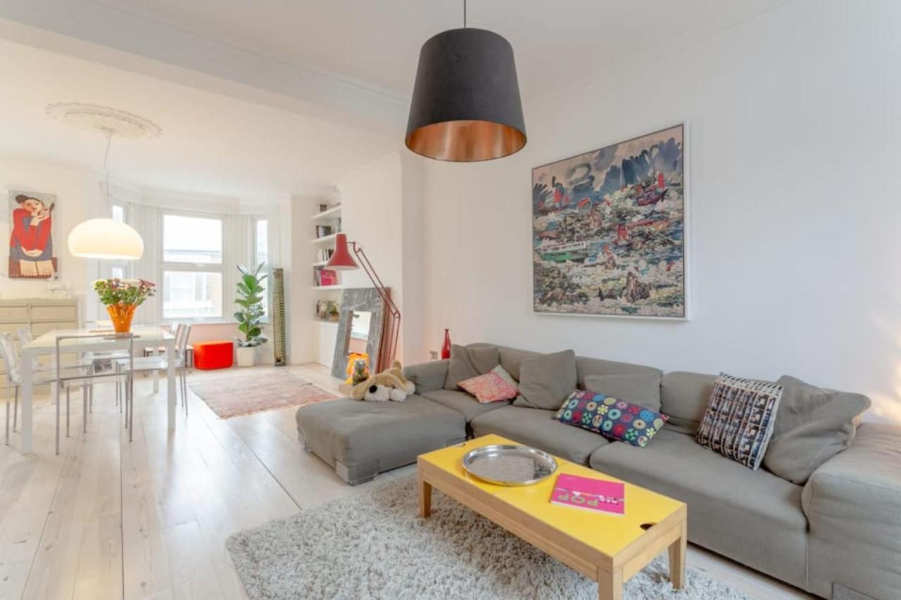 Apartment Stylish 2 Bedroom In