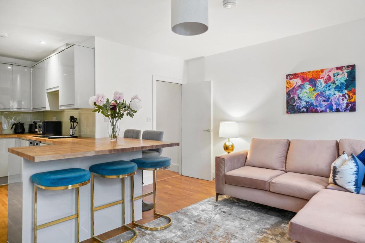 Hububb - Hyde Park, South Kensington * London