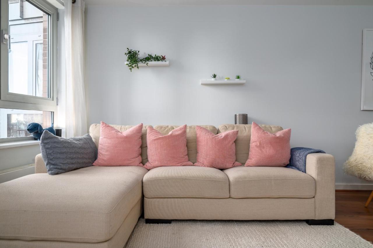 Appartement 2Bed 2Bath 2Mins To Holloway Rd Tube With Gym Access *