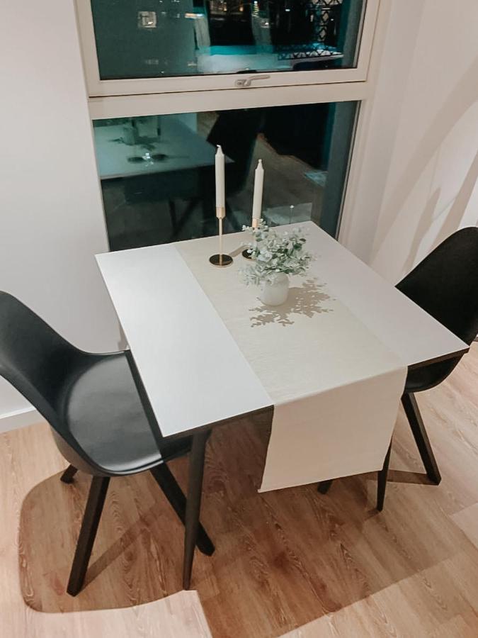 Apartment Luxury - 1 Min From Station London