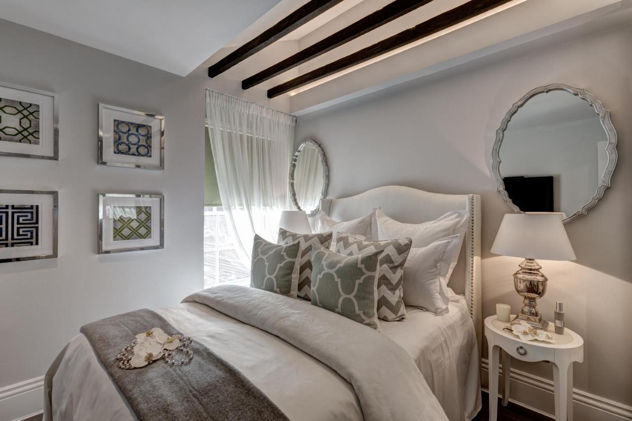 Deluxe Victoria House With Views Over The Historic Pimlico Conservation Area Holiday home *