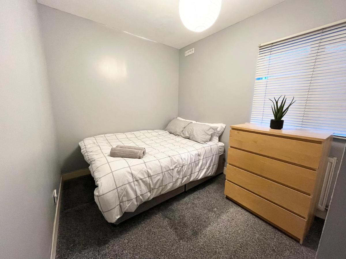 Apartment 3 Bed On Balham High Road