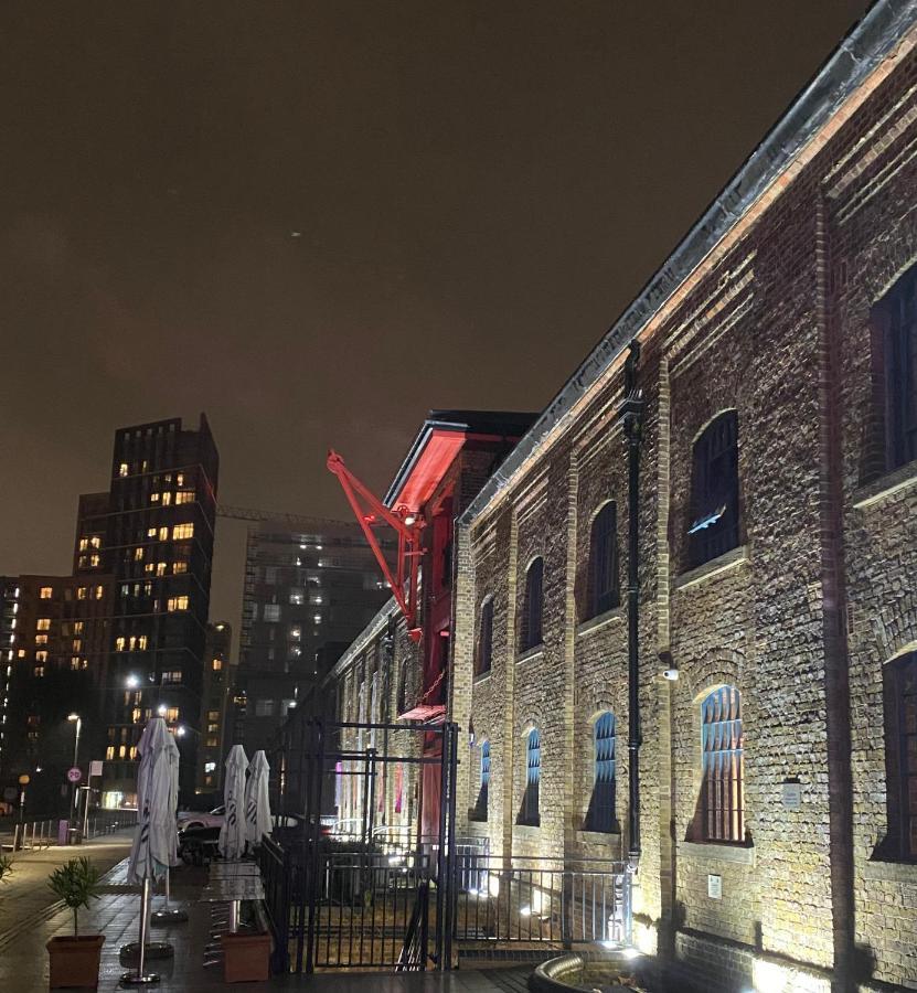3, Warehouse K * London