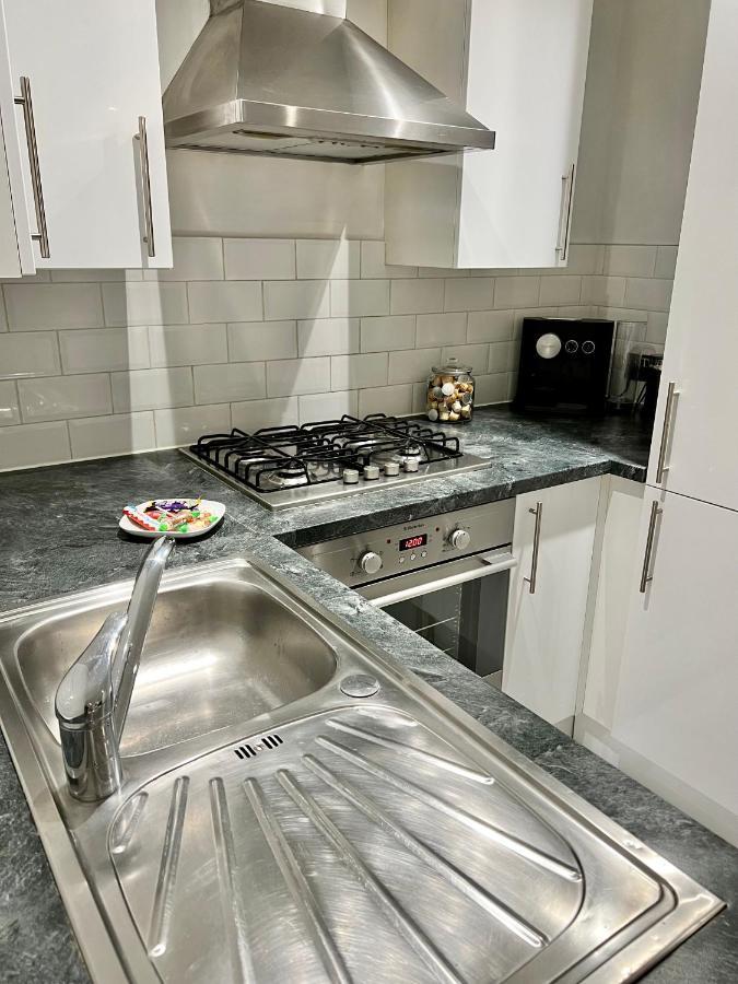 Regents Park 2 Bed Town House Apartamento Londres