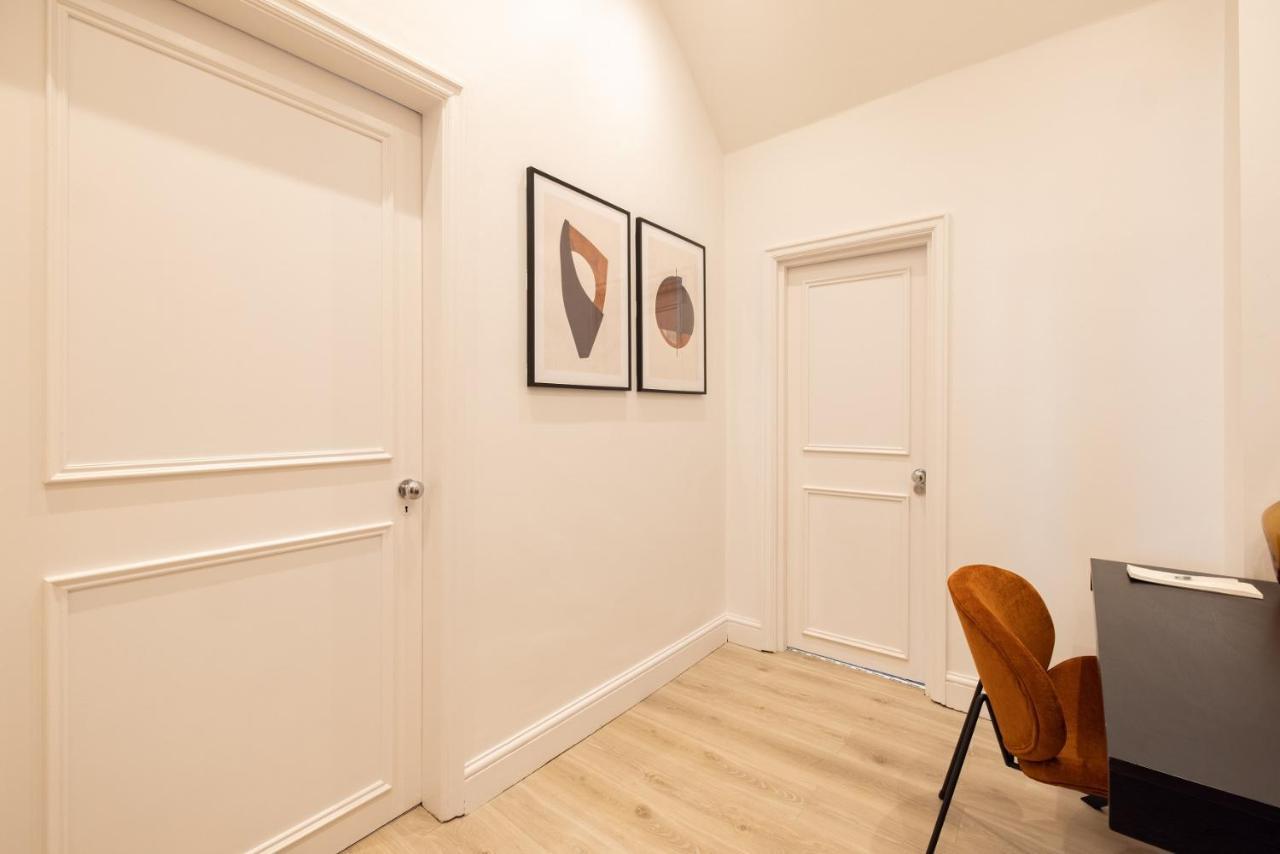 The Sussex Garden Retreat - Elegant 2bdr Flat *