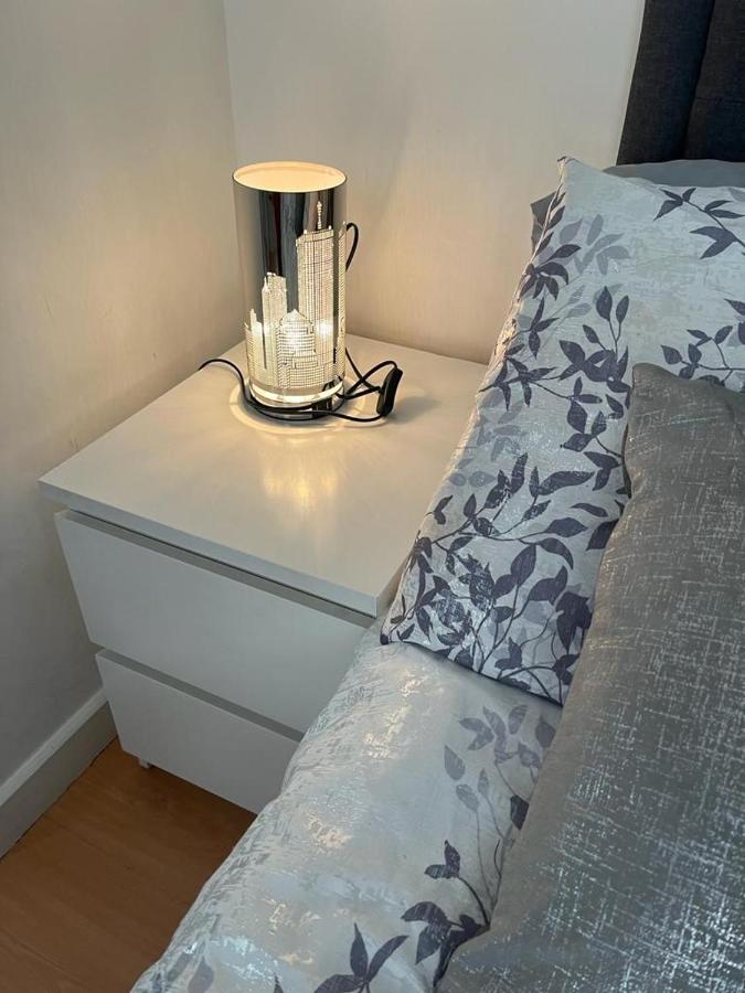 Appartement Stunning Oxford Street Furnished Londen