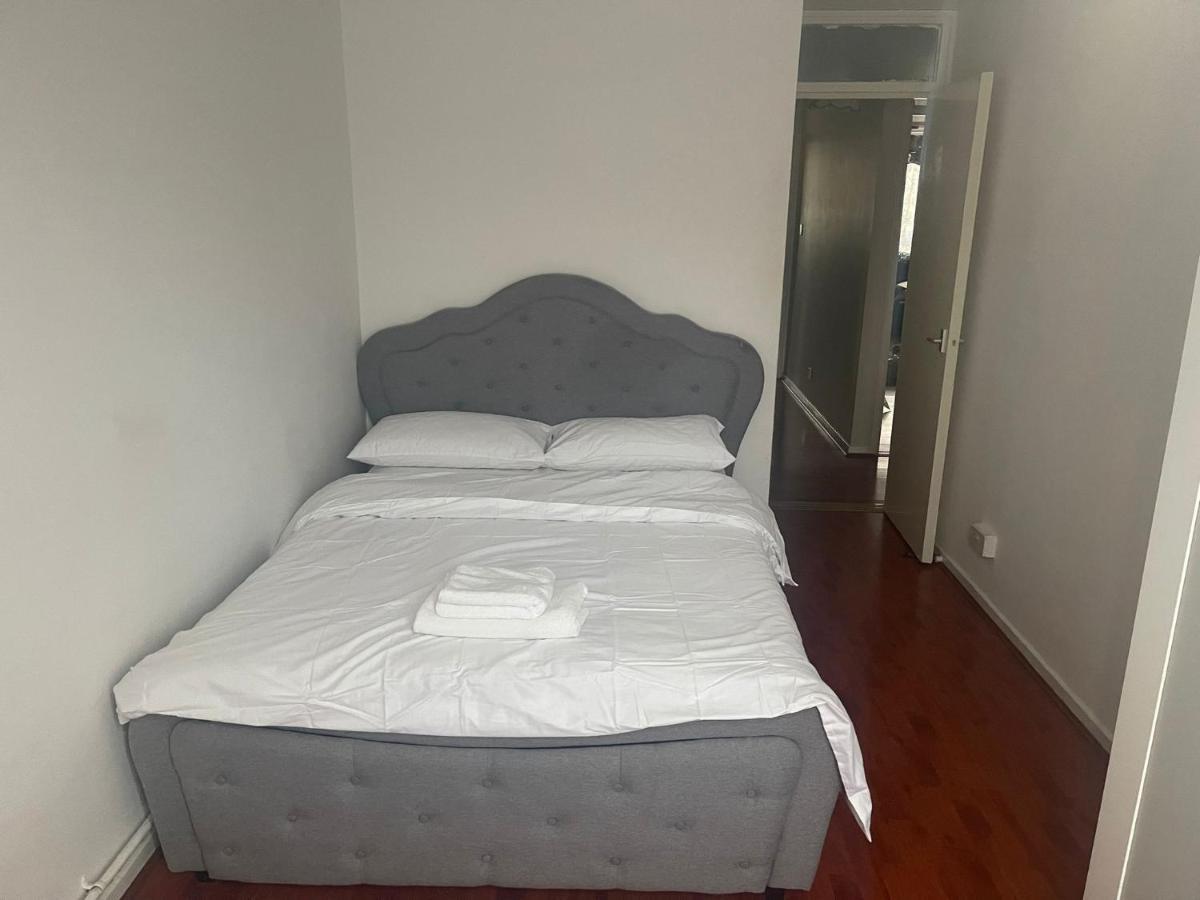 Aa Luxury Apartment London