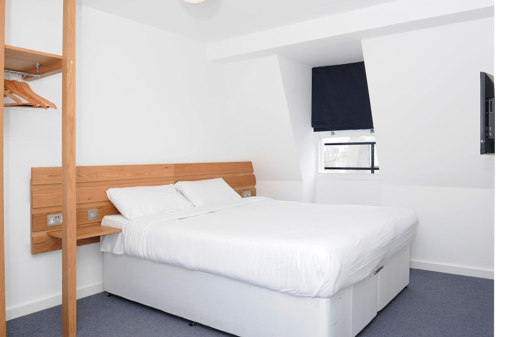 Hotell William 3*