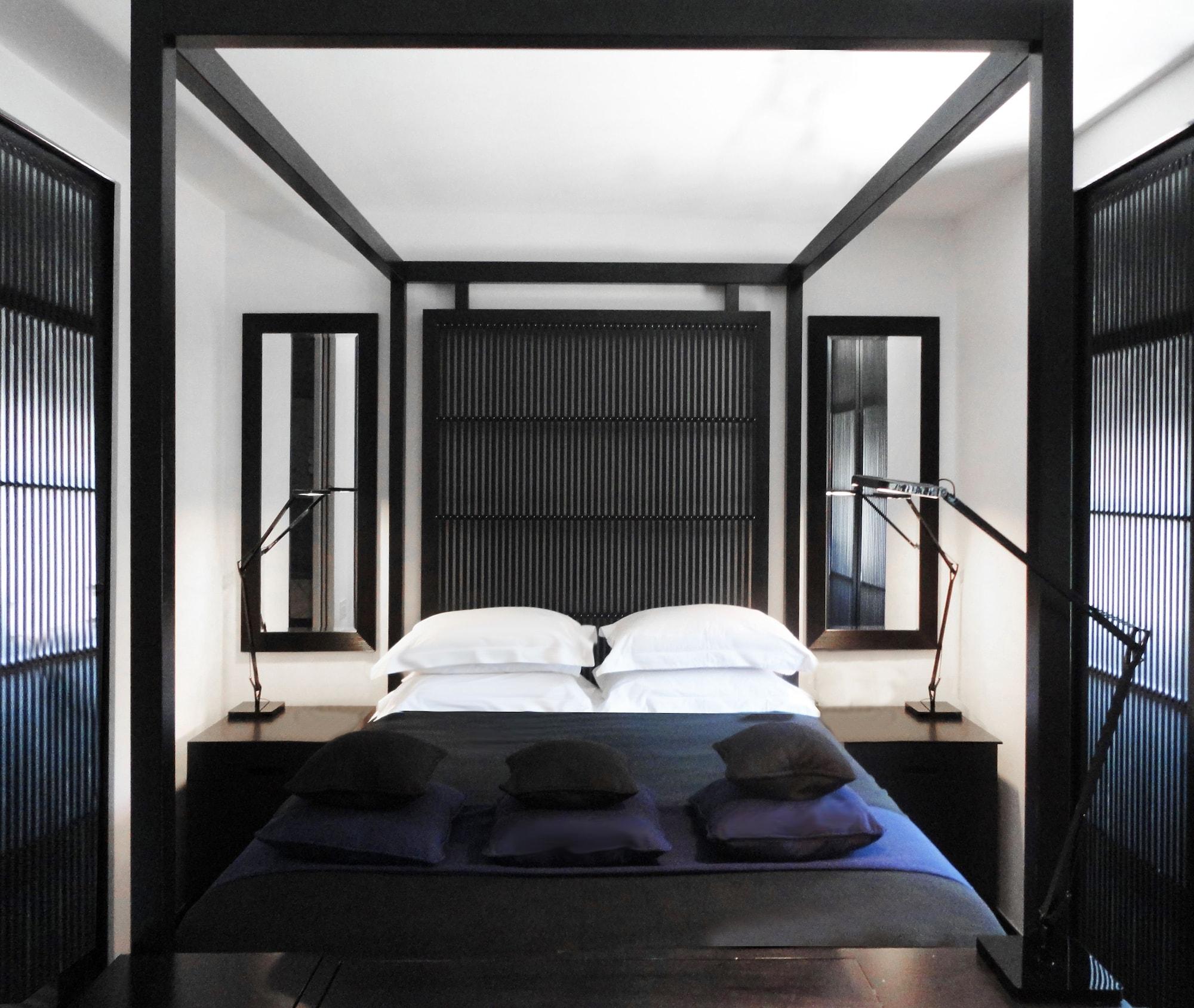 La West - Hyde Park Hotel Londen