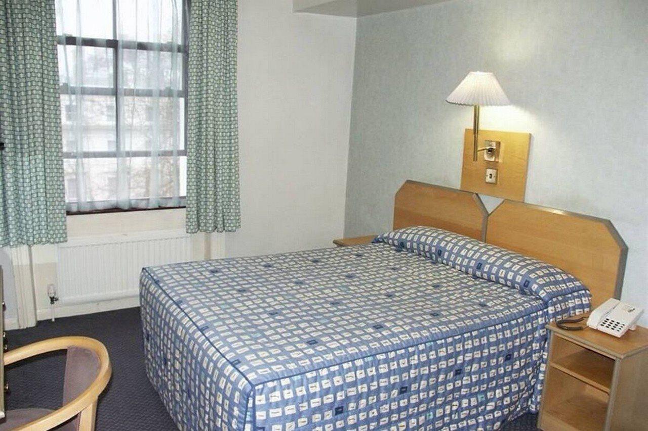 Norfolk Plaza Hotel