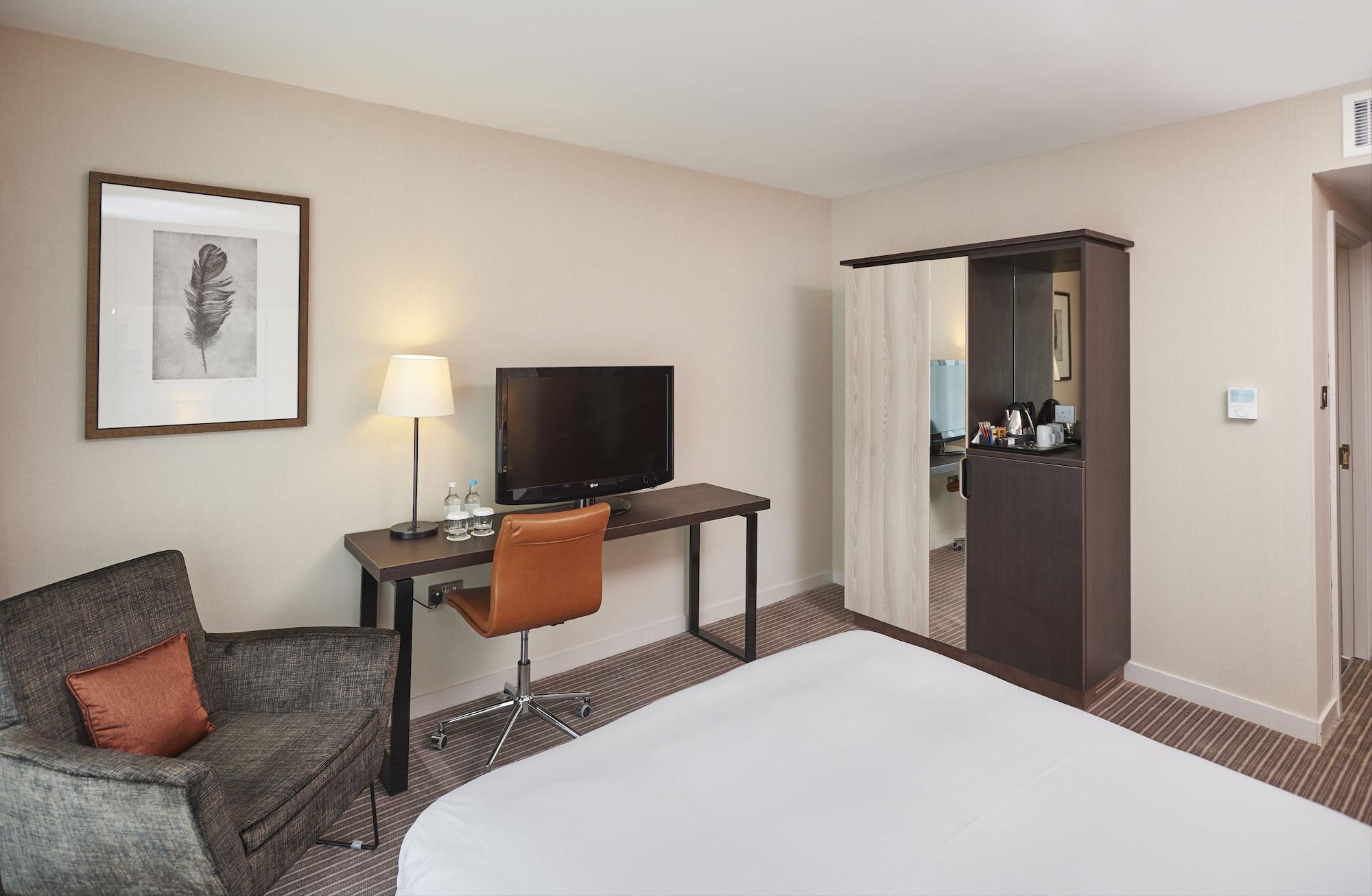 Doubletree By Hilton Excel Hotell