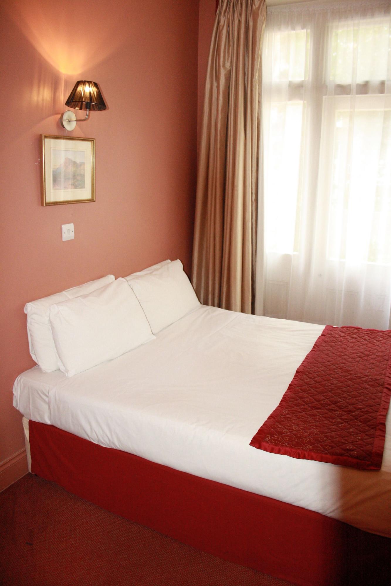 The Coronation Hotell 3*
