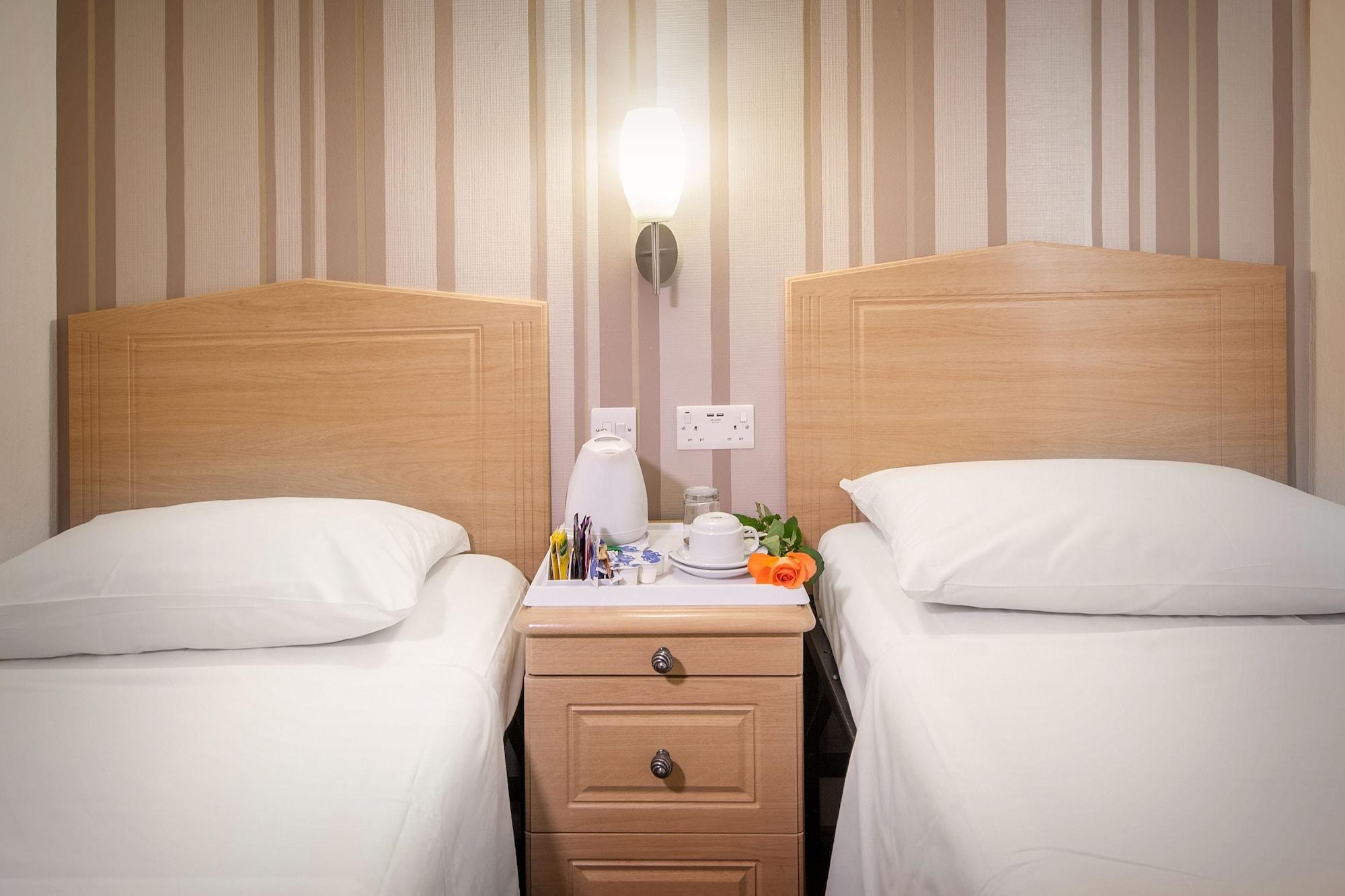Hotell Fairway London