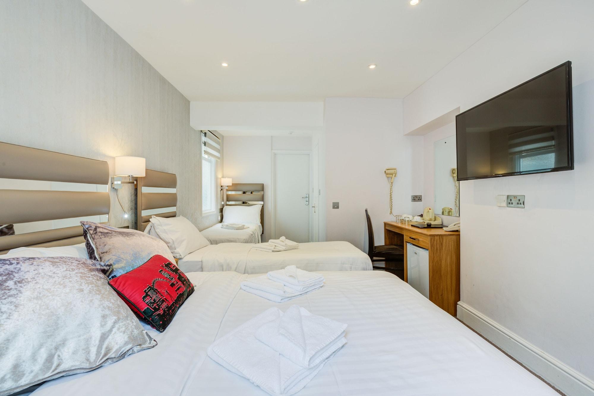 Hotel Kingswaypark At Park Avenue 3*