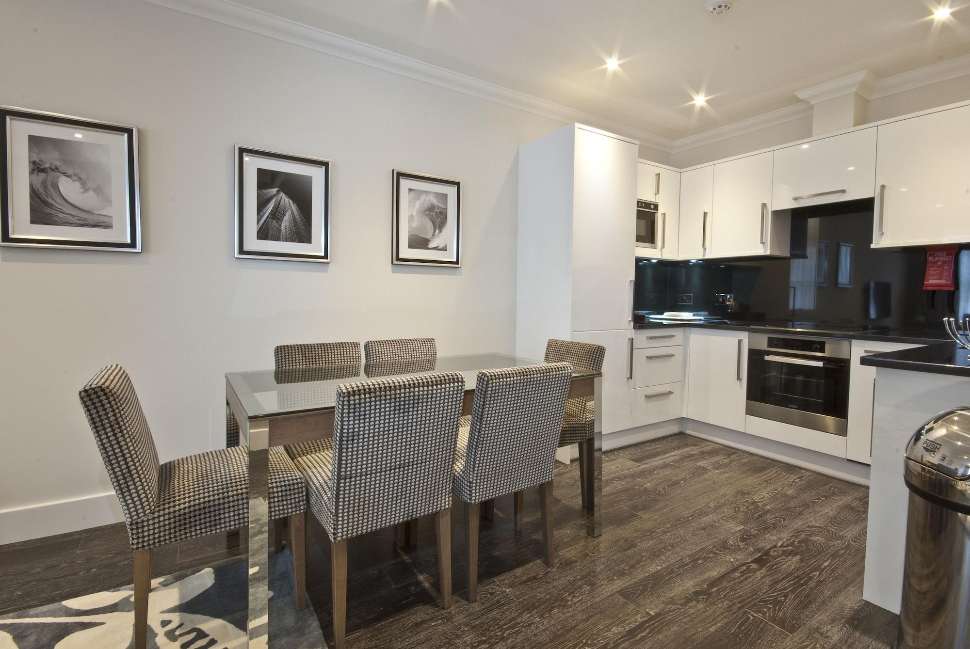 Ashburn Court Aparthotel