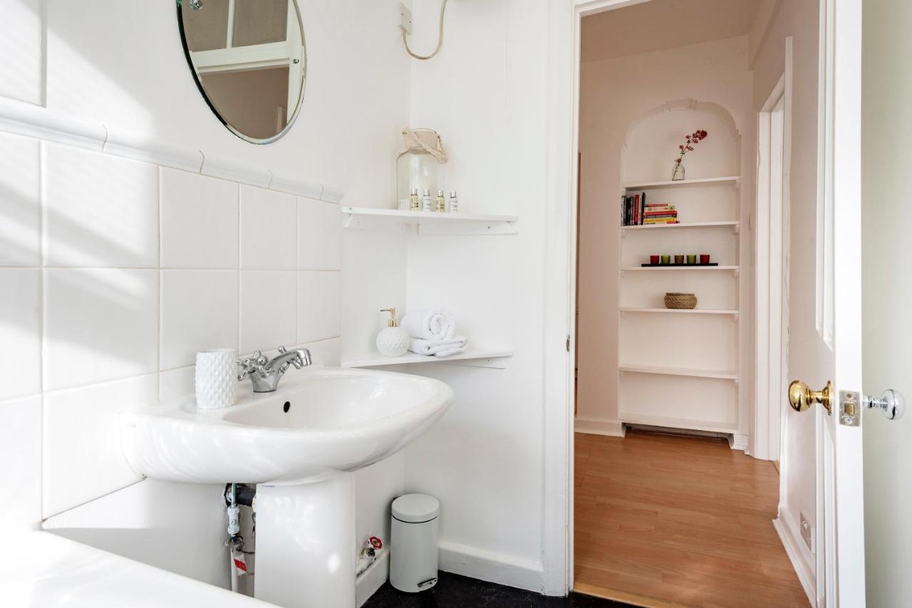 Notting Hill 2 Bed * Londen